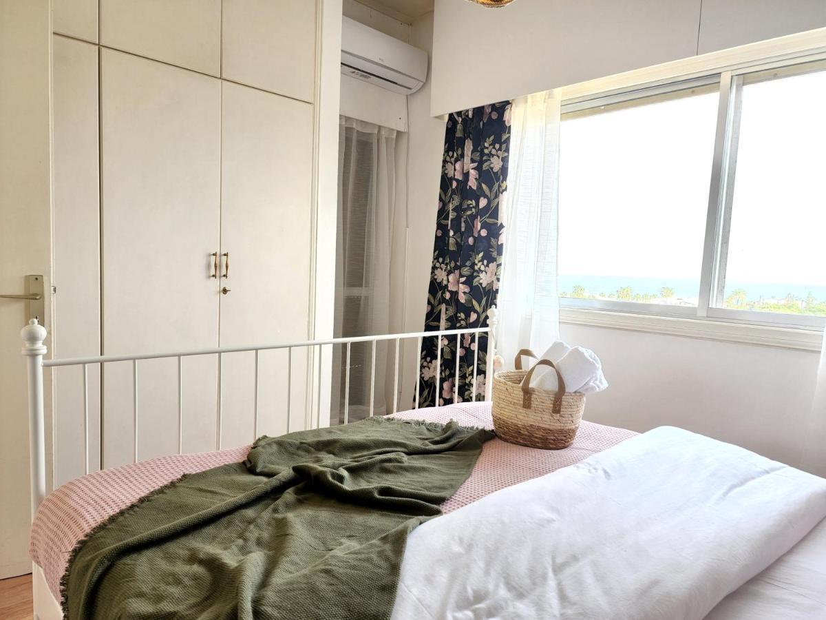 Capri Sea View One Bedroom 拉纳卡 外观 照片